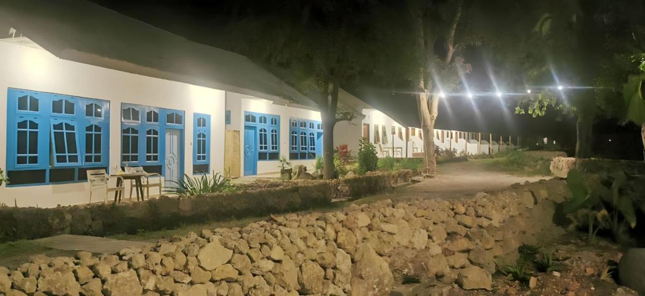 The Village Rua Beach Homestay Dış mekan fotoğraf
