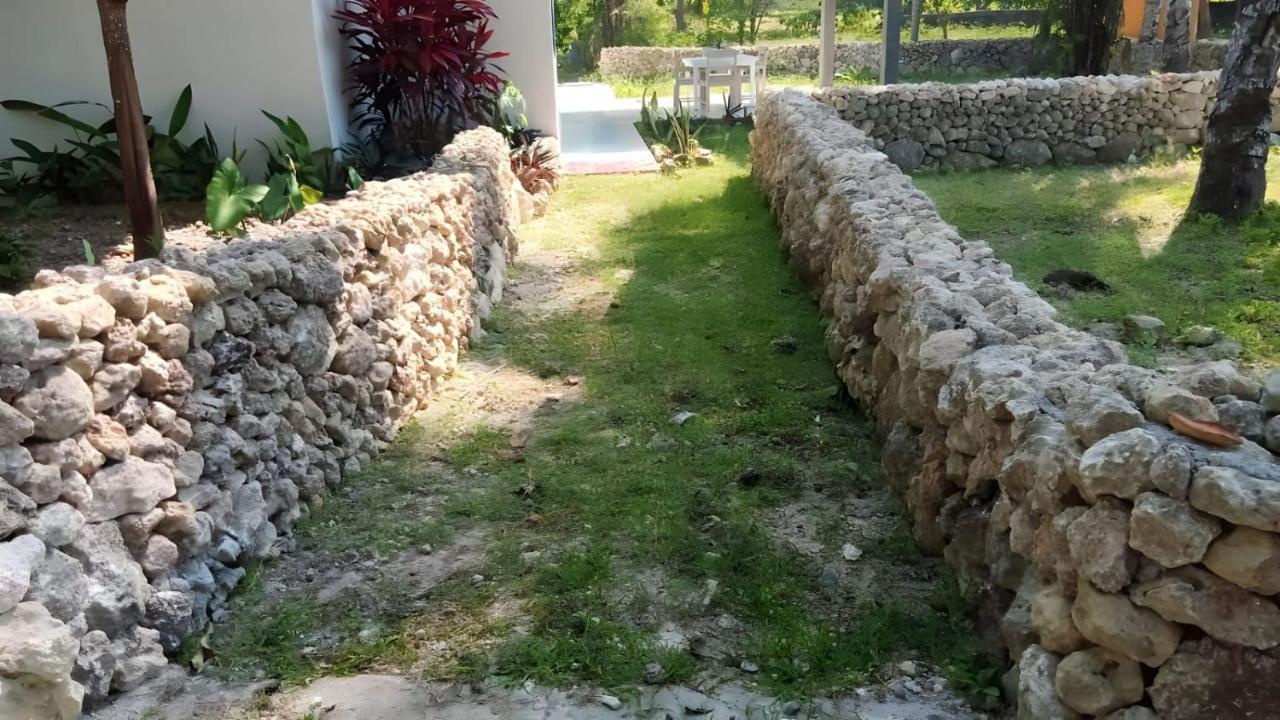 The Village Rua Beach Homestay Dış mekan fotoğraf